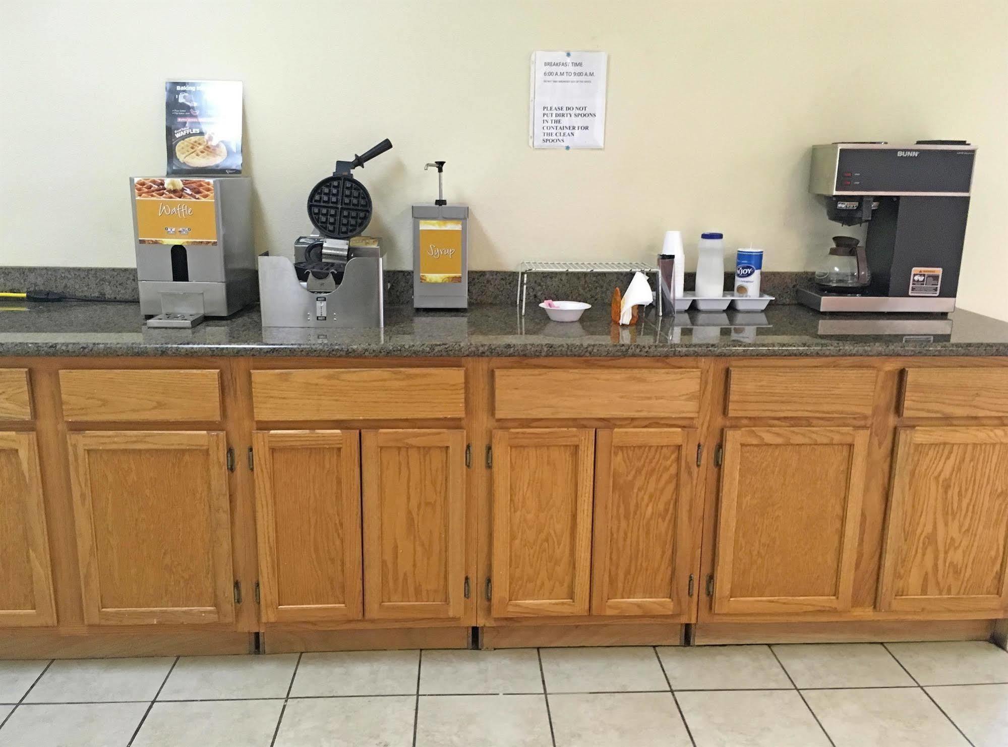Americas Best Value Inn And Suites Greenwood Eksteriør bilde